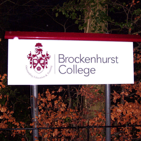 Brockenhurst College Sign