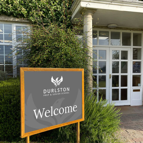 Durlston School Welcome Sign