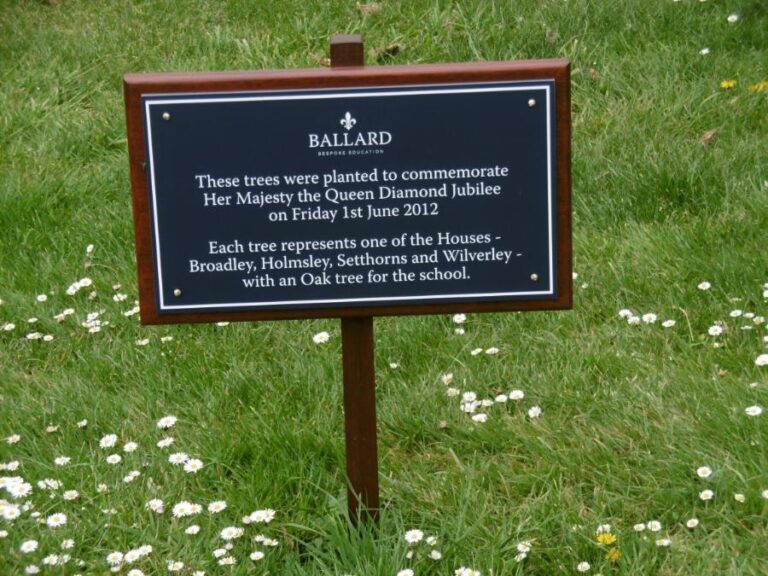 Lush Signs General Gallery