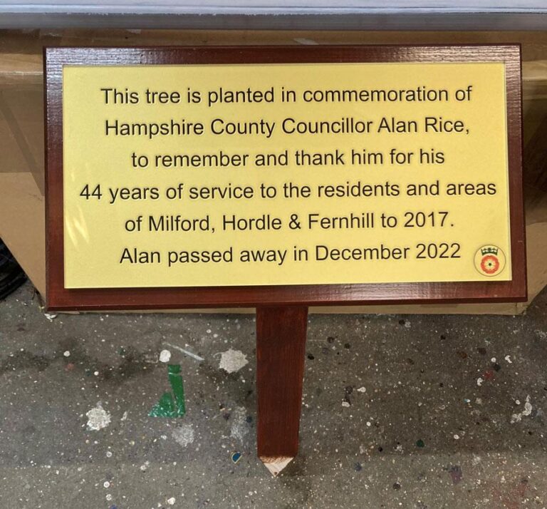 Lush Signs General Gallery